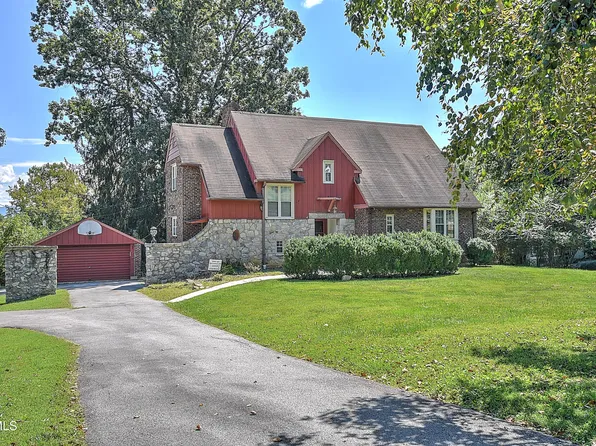 1719 Holston Dr, Bristol, TN 37620