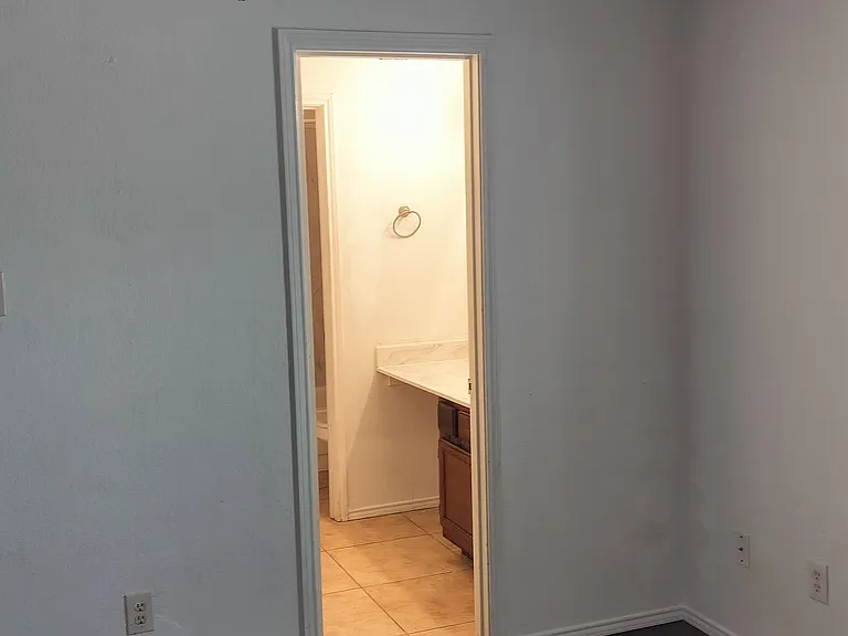 6302 Mark Ct #6300 — Photo 19