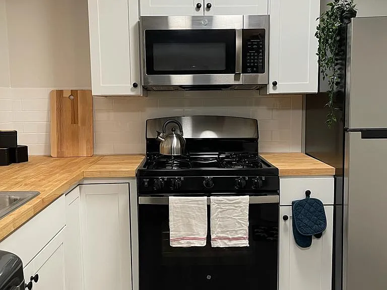 1080 Peabody Ave #5 — Photo 6