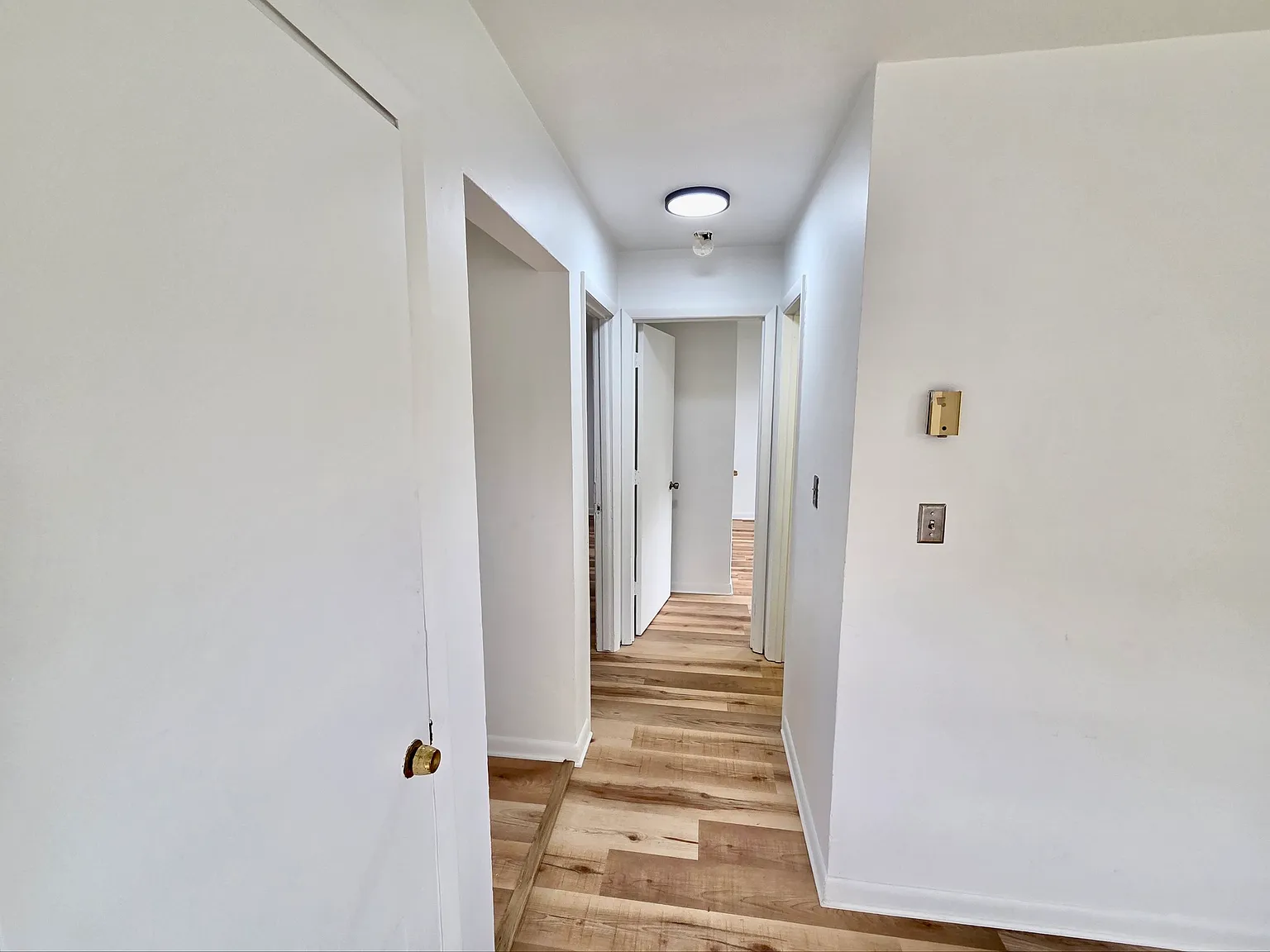 1354 Gillette Ave SE — Photo 3
