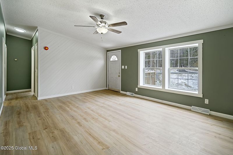 3rd image of 35 Mill Road