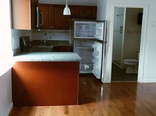 39 1/2 Vinton St APT 3, Providence, RI 02909