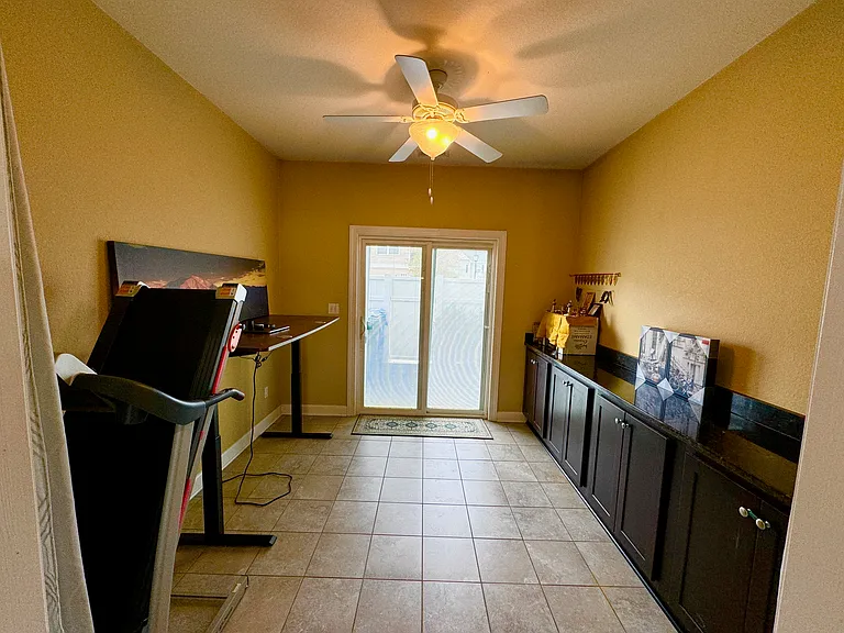 429 Abelia Way — Photo 7