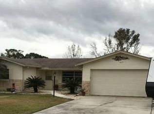 1625 Juno Trl, Astor, FL 32102