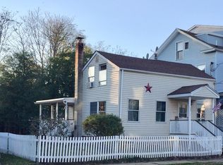 132 Broad St, Keyport, NJ 07735