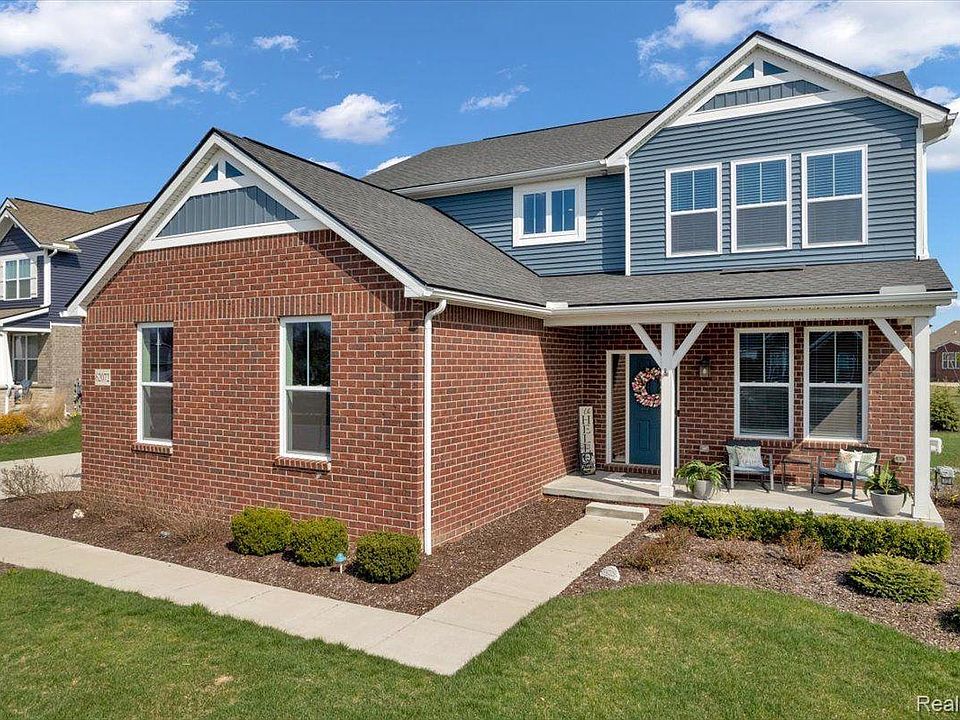 1st image of 62072 Savannah Dr