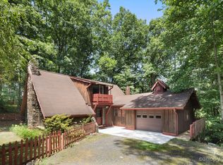 436 Hunter St, Burnsville, NC 28714