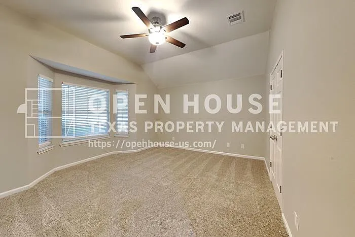 4520 Ridgepointe Dr — Photo 10