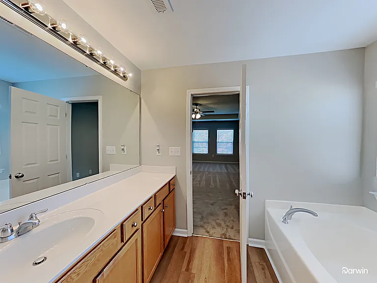4510 Lawrence Daniel Dr — Photo 10