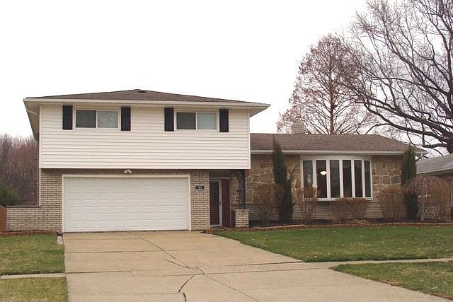 1st image of 15628 Hickox Blvd