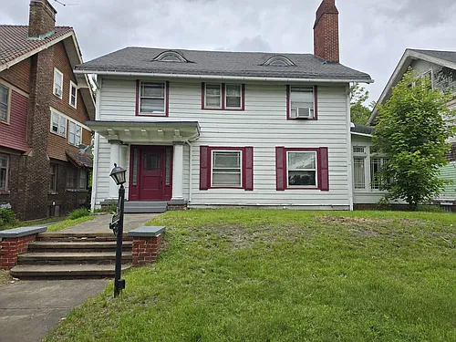 11115 Wade Park Ave Photo 1