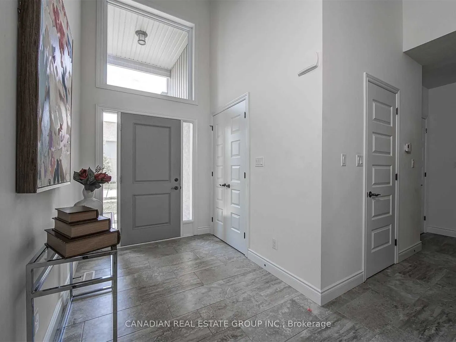 4 bed, $3,200 — Photo 2