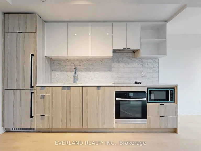 252 Church St #2512 — Photo 10