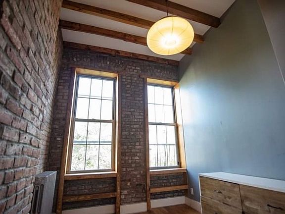 4th image of 300 Grove St APT 3L