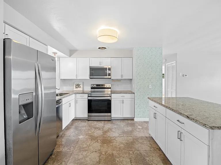 250 Carib Dr — Photo 18