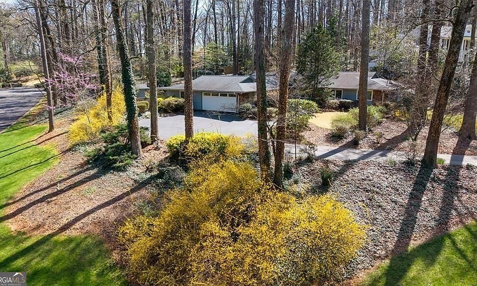 1st image of 2393 Flintlock Dr