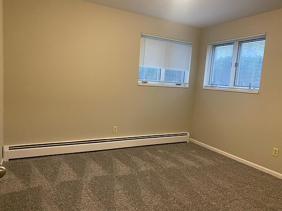 4th image of 615 Douglas Ave #D1
