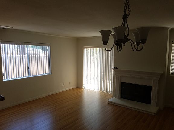 4th image of 1126 W 228th St Unit 34