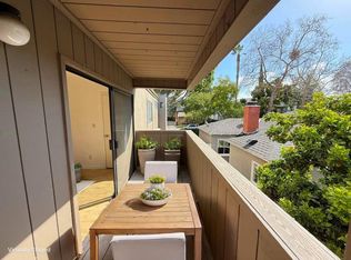 629 Westmount Dr APT 2, West Hollywood, CA 90069