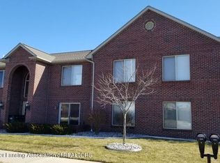 322 Pere Marquette Dr APT 5, Lansing, MI