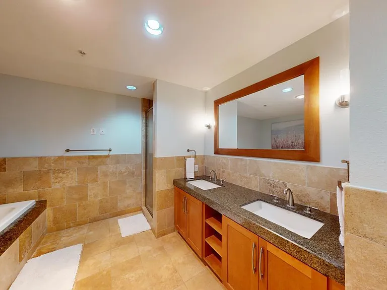2060 Beach Blvd #701 — Photo 13