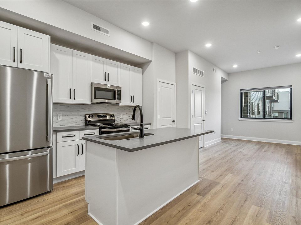 1st image of 2157 E Lehigh Ave #201