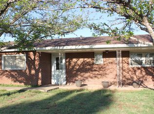613 SW 17th St, Seminole, TX 79360