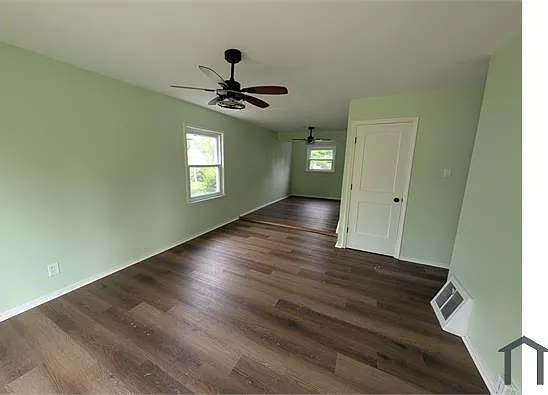 3 bed, 1084 sqft, $1,250 — Photo 4