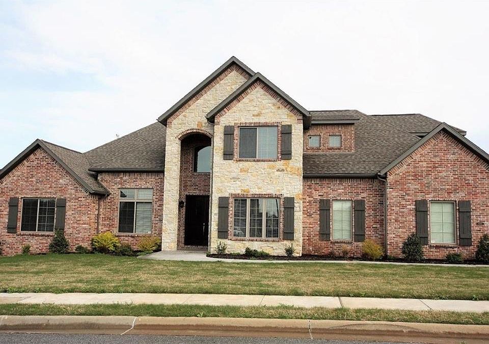 1st image of 606 Bendelow Dr