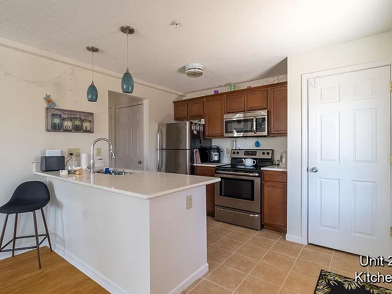 406 E Hillside Dr #3 — Photo 15