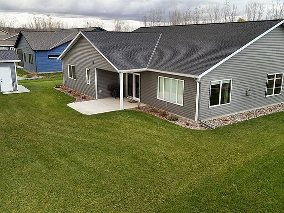 5th image of 604 Lanigan Way SE