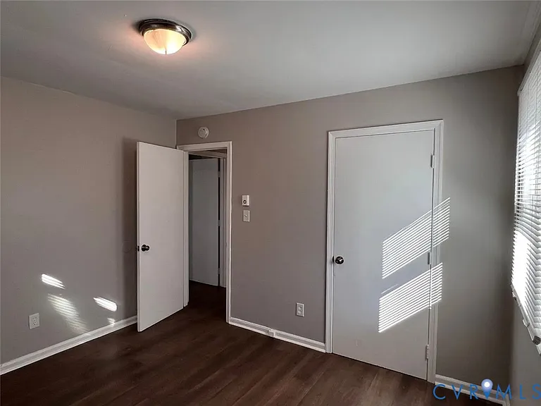 20507 Hickory Ct — Photo 10
