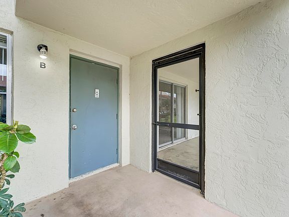2nd image of 6446 Chasewood Drive #B