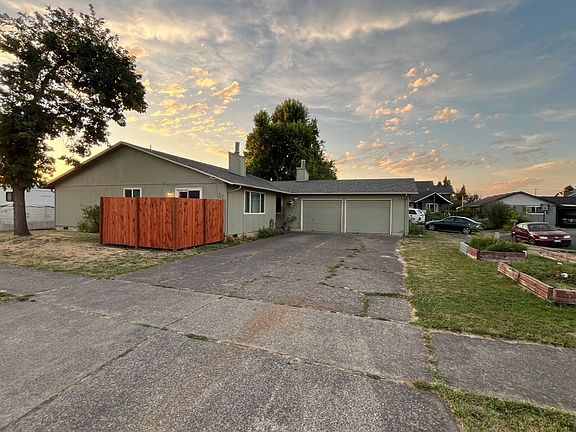 5th image of 520 & 522 N 38th Pl #520