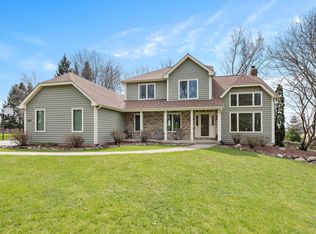 4305 Fairfax Dr, Crystal Lake, IL