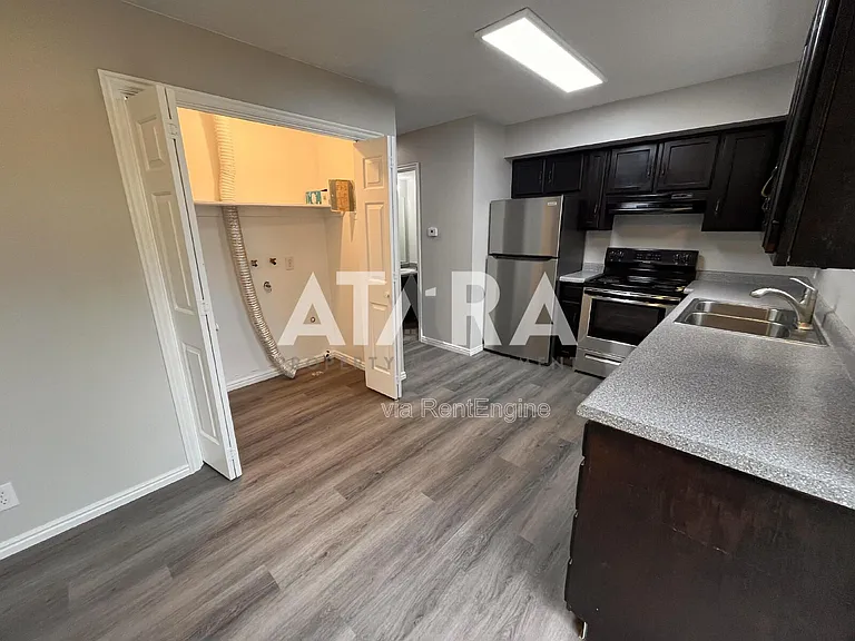 4289 N Highway 89 #4 — Photo 10