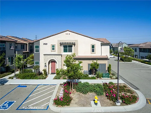 3921 S Jolly Paseo Photo 1