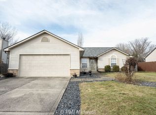 7912 Bitternut Dr, Indianapolis, IN 46236