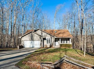 168 Ridgeway Dr, Nashville, IN 47448