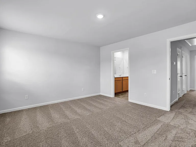 719 Ashbrook Dr — Photo 22