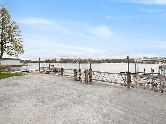 3rd image of 66021 South Dr