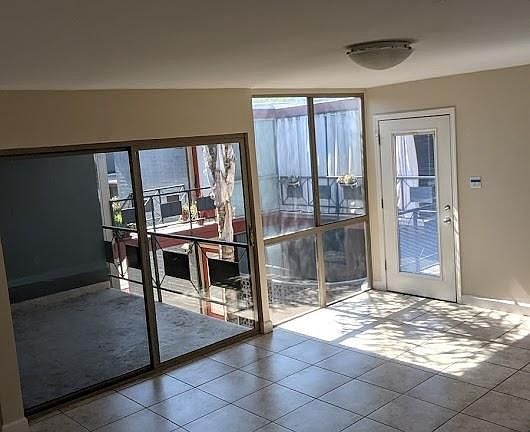 5th image of 1241 E Medlock Dr Unit 214