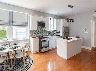 2671 30th St APT 2R, Astoria, NY 11102
