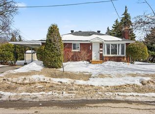 1103 Frances St, Ottawa, ON K1K3L6