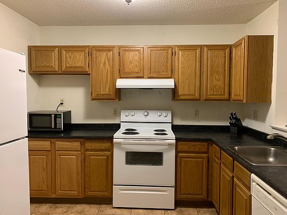 4th image of 705 Lake Ave Unit 37