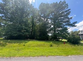 246 Country Squire Ln, Jacksonville, NC 28540