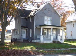 1005 Walnut St, Coshocton, OH 43812
