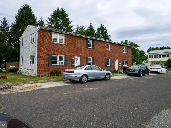 105 Saint Johns Walk #107, National Park, NJ 08063