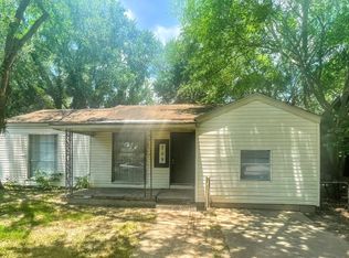 709 Macarthur Ave, Wake Village, TX 75501