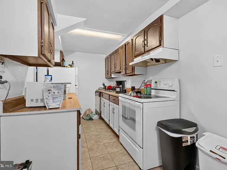 1526 Potomac Ave SE #B — Photo 11